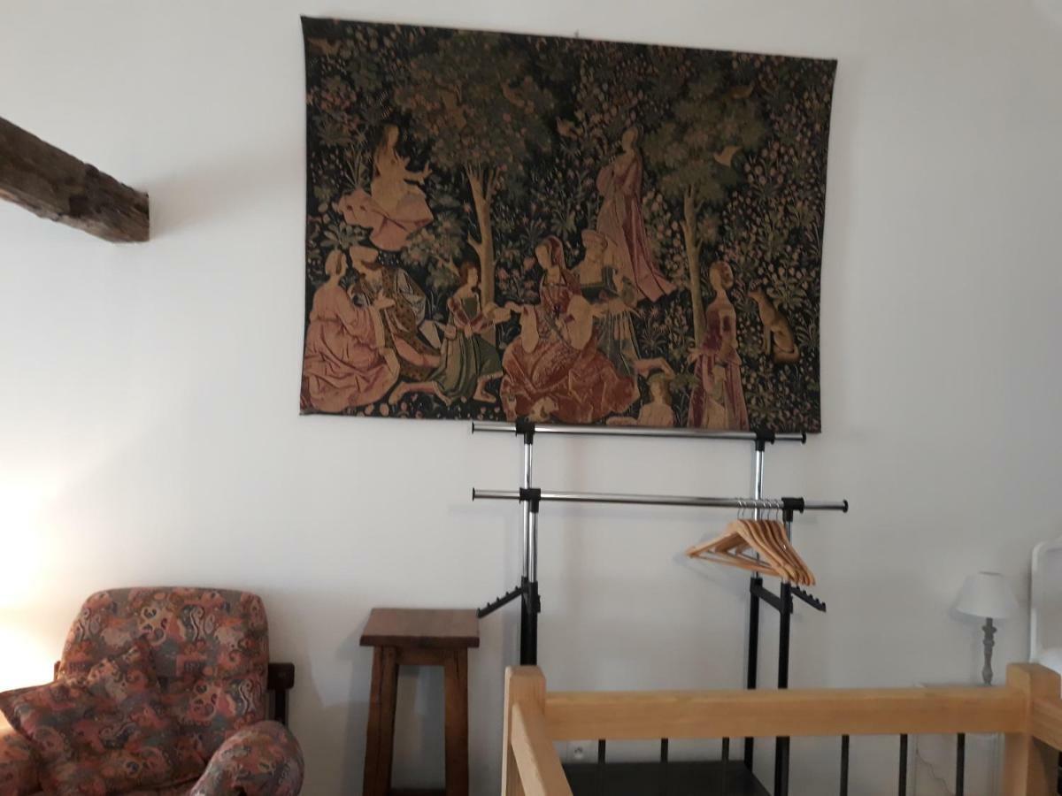 מלון Saint-Côme-dʼOlt Au Pont D'Olt מראה חיצוני תמונה